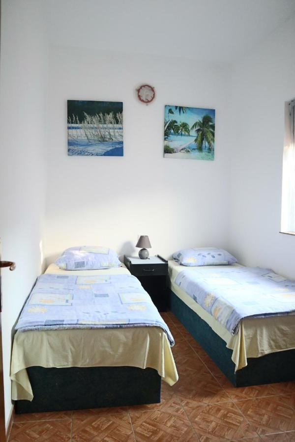 Sobe-Apartmani Modriča エクステリア 写真